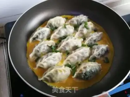 Make Hold on to the omelet step 6
