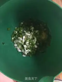 Make Onion fried eggs step 3