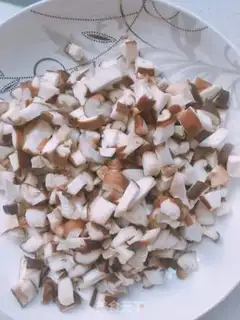 Make Frozen noodles of mushroom sauce step 0