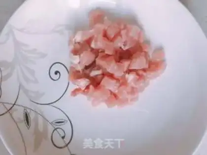 Make Frozen noodles of mushroom sauce step 1