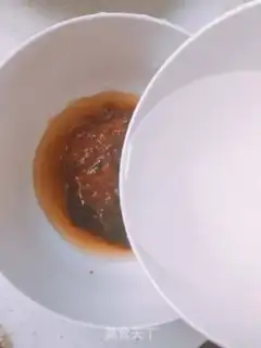 Make Frozen noodles of mushroom sauce step 4