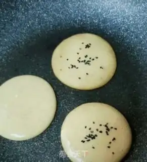 Make Little rice date waffles step 8