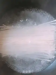 Make Frozen noodles of mushroom sauce step 13