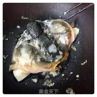 Make Dried fish head step 1