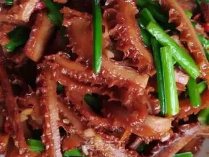 Make The cranberry bouquet step 0