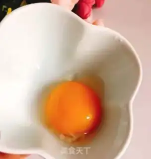 Make Potato egg oatmeal step 0
