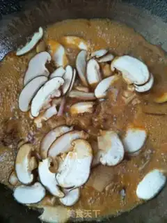 Make Yellow chicken step 3