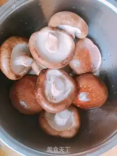 Make Mushroom oil step 3