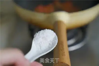 Make Tomato egg noodles step 8