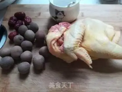 Make A chicken with red dates step 1