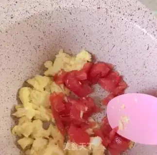 Make Tomato egg rice step 2