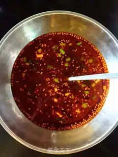 Make Spicy chicken noodles step 4