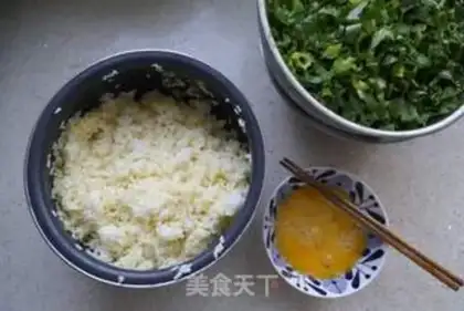 Make Scrambled rice step 2