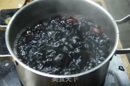 Make Black rice, red sugar step 2