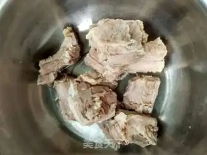 Make Pork mushroom chop soup step 1