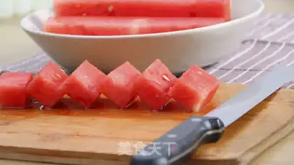Make Cheese watermelon juice step 1
