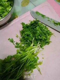 Make Summer appetizer spicy water step 1