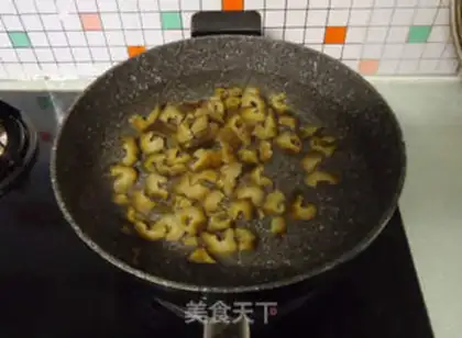 Make The sea cucumbers step 2