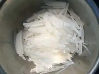 Make Clean up the radish step 2