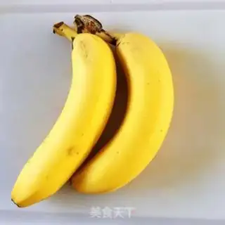 Make Banana balls step 0