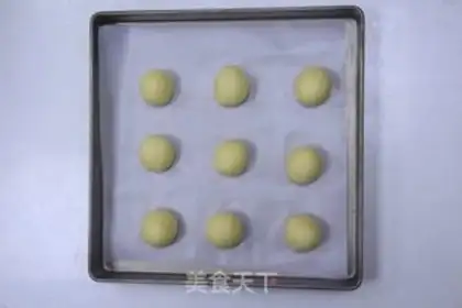 Make Cathedral soy potatoes step 4