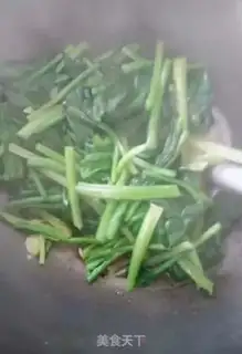 Make Spinach omelet soup step 6