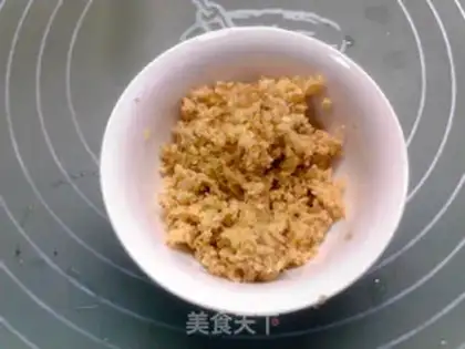 Make Ginger egg fried rice step 1