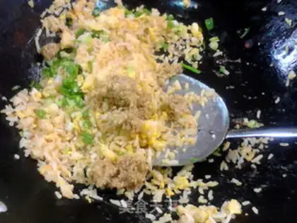 Make Ginger egg fried rice step 12