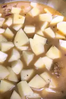Make A chicken-cooked potato stew step 12