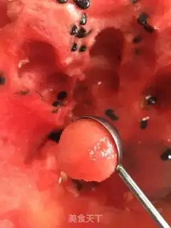 Make A watermelon ball with honey yogurt step 2