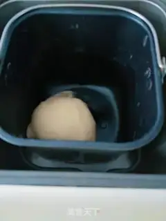 Make A little flower bread step 0