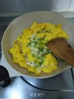 Make Eggs and guacamole step 10