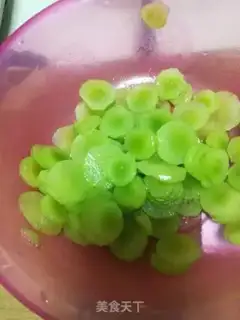 Make Garlic fried rice step 0