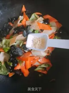 Make Garlic fried rice step 1