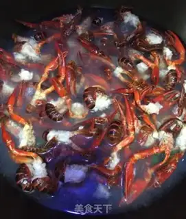 Make Spicy lobster step 2