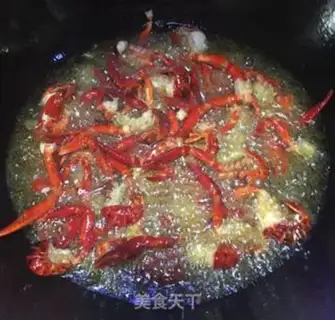 Make Spicy lobster step 3