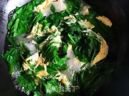 Make Empty cabbage egg soup step 6