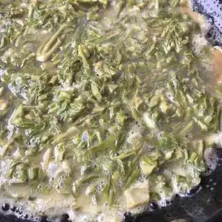 Make Fried eggs step 5