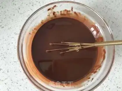 Make Chocolate pretzels step 8
