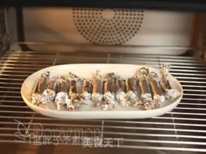 Make Baby shrimp intestines step 6
