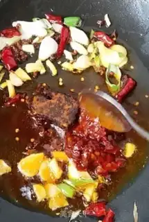 Make Red oil scabs step 5