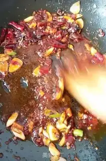 Make Red oil scabs step 6
