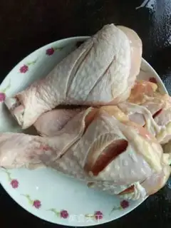 Make Red chicken legs step 0