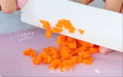 Make Egg lollipop step 2