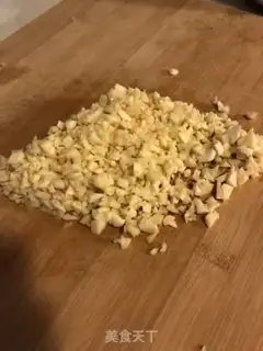 Make Garlic butter scallops step 2