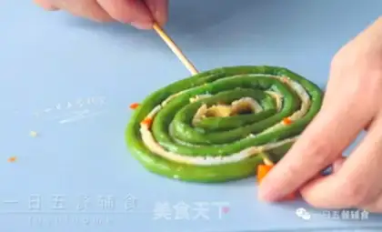 Make Egg lollipop step 8