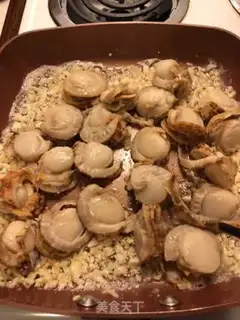 Make Garlic butter scallops step 5