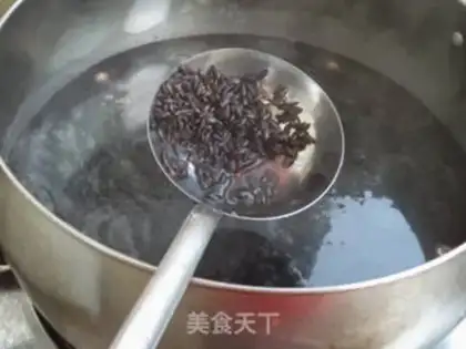 Make The mountain potion, black rice congee step 5