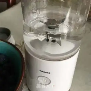 Make Lemonberry juice step 3