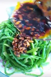 Make Celery and pickles step 6